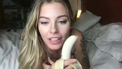 themarilynm public webcam profile photo 4