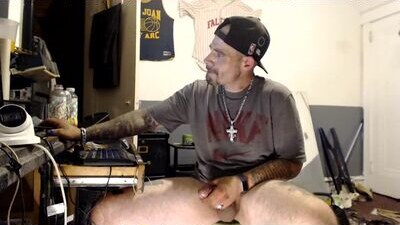 themechanic_ public webcam profile photo 7