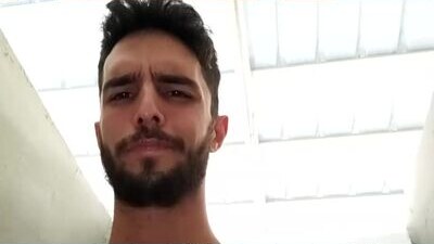 themmistokles public webcam profile photo 10
