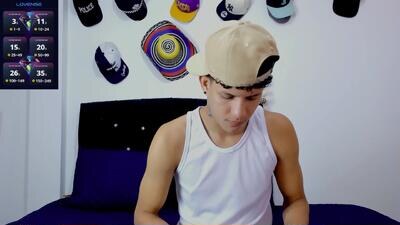 theo_bigcock_