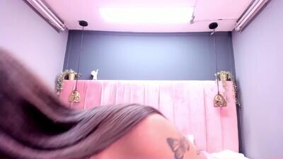 thiara_gh public webcam profile photo 3