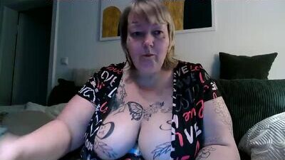 thickdarkangel public webcam profile photo 6