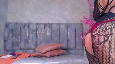 thiny_s public webcam profile photo 10