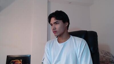 thomas_latin_boy public webcam profile photo 2