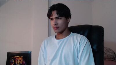 thomas_latin_boy public webcam profile photo 6