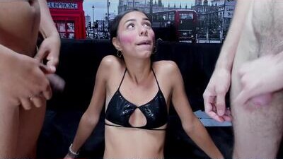 threesome_sexy public webcam profile photo 10