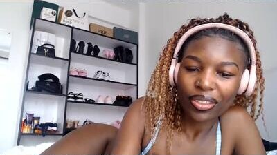 tiana_kay public webcam profile photo 6