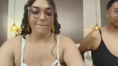 tiffantyandstacy public webcam profile photo 3