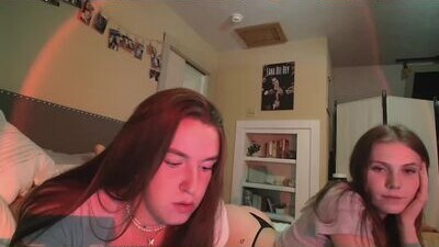 tiffany_samantha public webcam profile photo 10