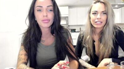 tiffanystarxx public webcam profile photo 2