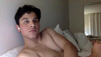 tikiwarden public webcam profile photo 7