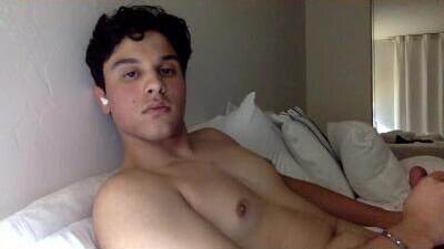 tikiwarden public webcam profile photo 8