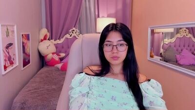tina_wingss public webcam profile photo 2