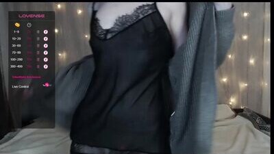 tinawincee public webcam profile photo 5