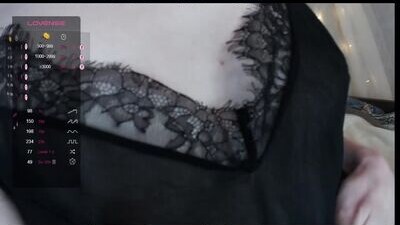 tinawincee public webcam profile photo 7