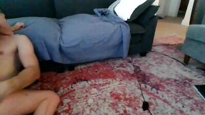 tinyassbossymilf