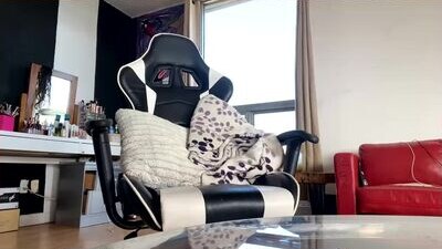 tinykylie public webcam profile photo 7