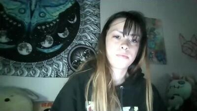 tinytittiexx public webcam profile photo 8