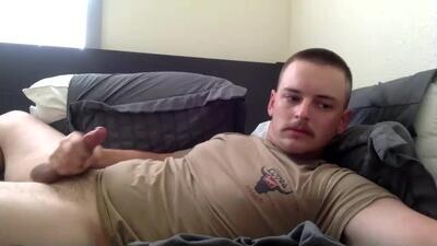 tnich28 public webcam profile photo 2