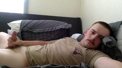 tnich28 public webcam profile photo 4