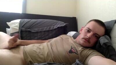 tnich28 public webcam profile photo 8