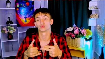 tobi_yours public webcam profile photo 8