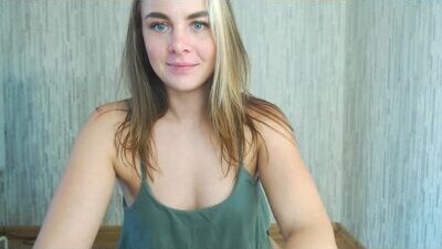 tokens_are_sexy public webcam profile photo 6