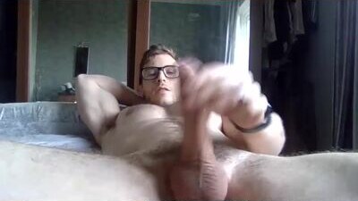 tom90ukx public webcam profile photo 9