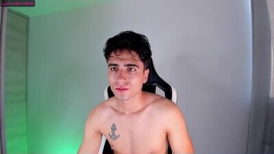 tom_walton public webcam profile photo 3