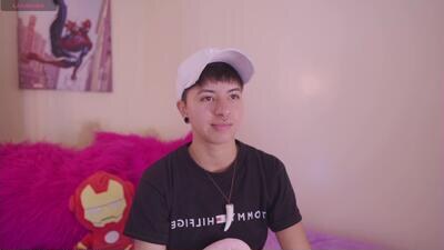 tomboy_tommy public webcam profile photo 2