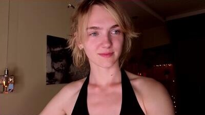 tomikavilandre public webcam profile photo 7