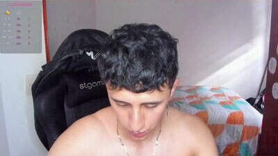 tommy_bred public webcam profile photo 8