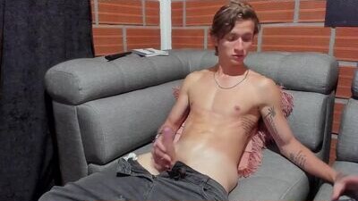 tommy_slater public webcam profile photo 8