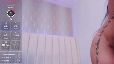 tori_gaviria public webcam profile photo 7