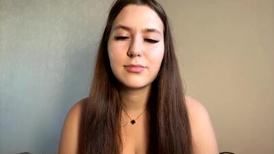 tracievanier public webcam profile photo 2