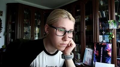 tranhardisty public webcam profile photo 2