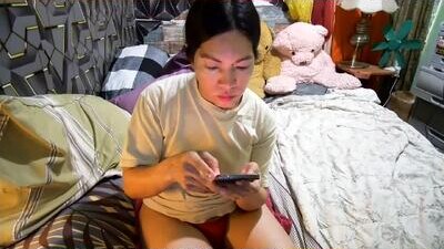 trannybigcockasianxxx public webcam profile photo 7