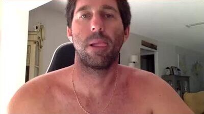 traviskenn public webcam profile photo 5