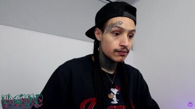 trieone public webcam profile photo 4
