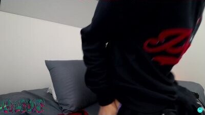 trieone public webcam profile photo 5