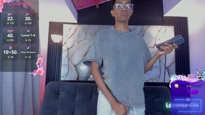 triiangel_latinboy