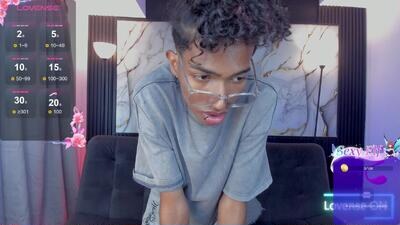 triiangel_latinboy public webcam profile photo 2