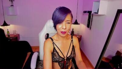 trinityy__ public webcam profile photo 3