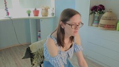 trishdelafontaine public webcam profile photo 6