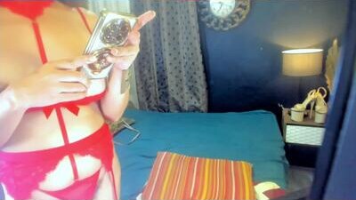 ts_barbiecurly69 public webcam profile photo 7