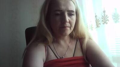 ttrnynela public webcam profile photo 2