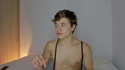 twinkcamilo public webcam profile photo 2