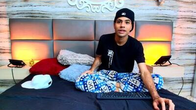 twinslovers_ public webcam profile photo 7