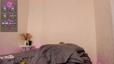 twintoyss public webcam profile photo 7