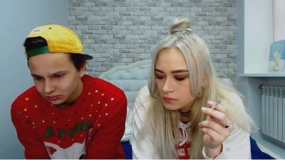 tyleranddiana public webcam profile photo 3